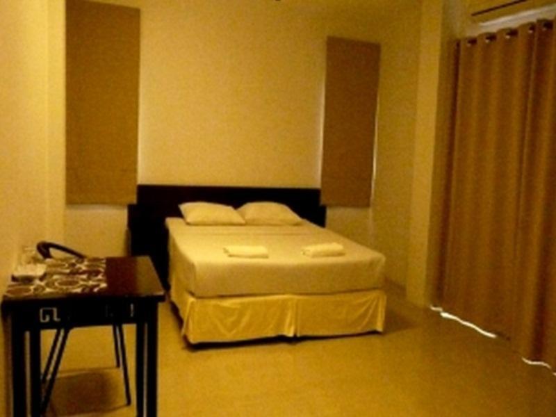 Sunshine Hostel Hua Hin Exterior photo