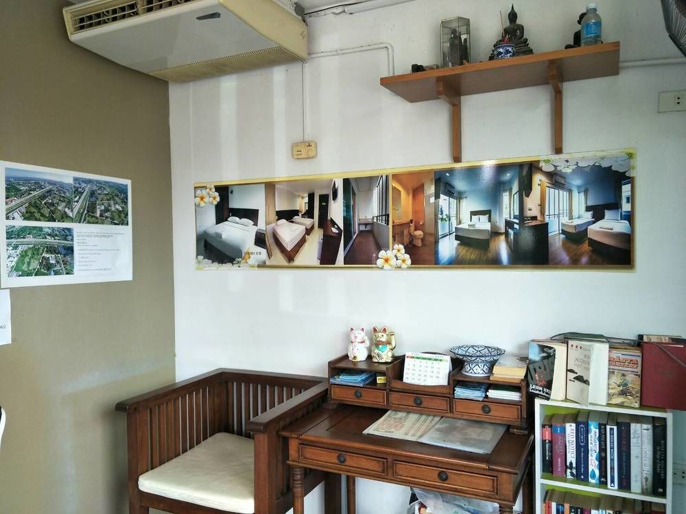 Sunshine Hostel Hua Hin Exterior photo